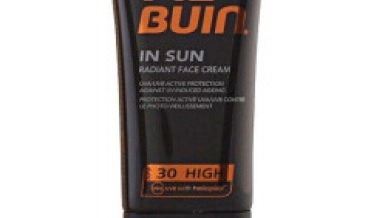 PIZ BUIN IN SUN radiant face cream SFP30