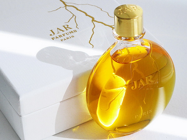 Jar-Perfumes-The-Bolt-of-Lightening