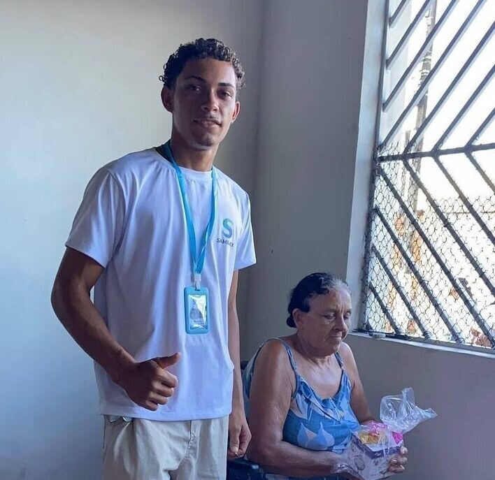 Sambaex realiza ação beneficente no Dia das Mães e leva carinho e apoio às comunidades em Info Sambaex realiza ação beneficente no Dia das Mães e leva carinho e apoio às comunidades